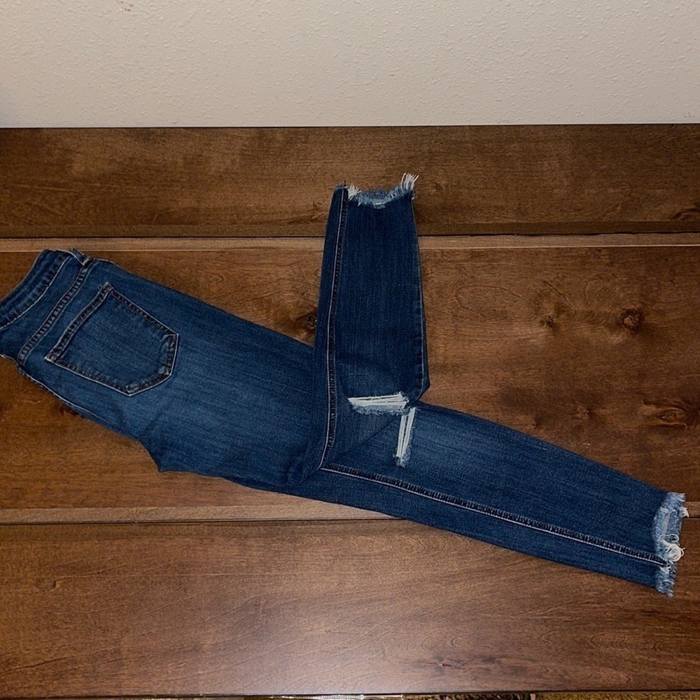 Just Black Blue distressed cropped Jeans Sz. 26 - Picture 8 of 17